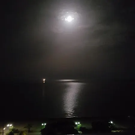 Διαμέρισμα The Balcony House *